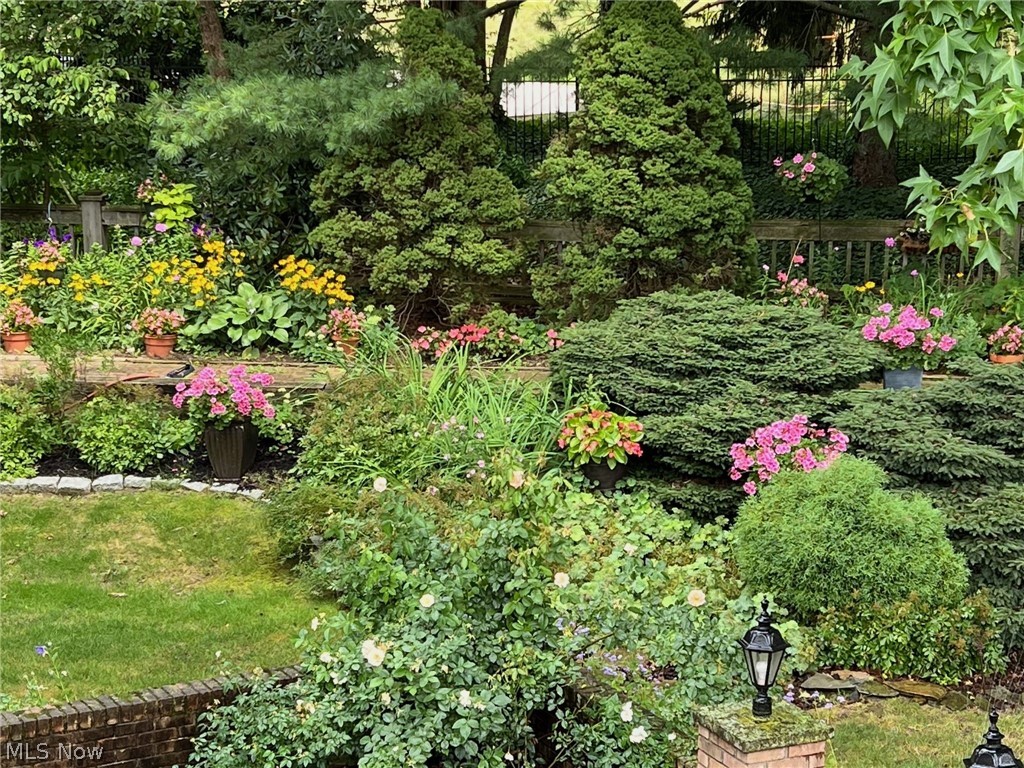 Twin Oaks Estates - Residential