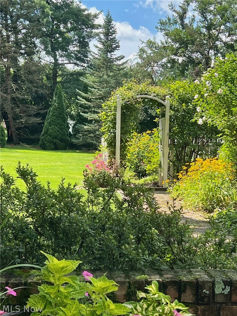 Twin Oaks Estates - Residential