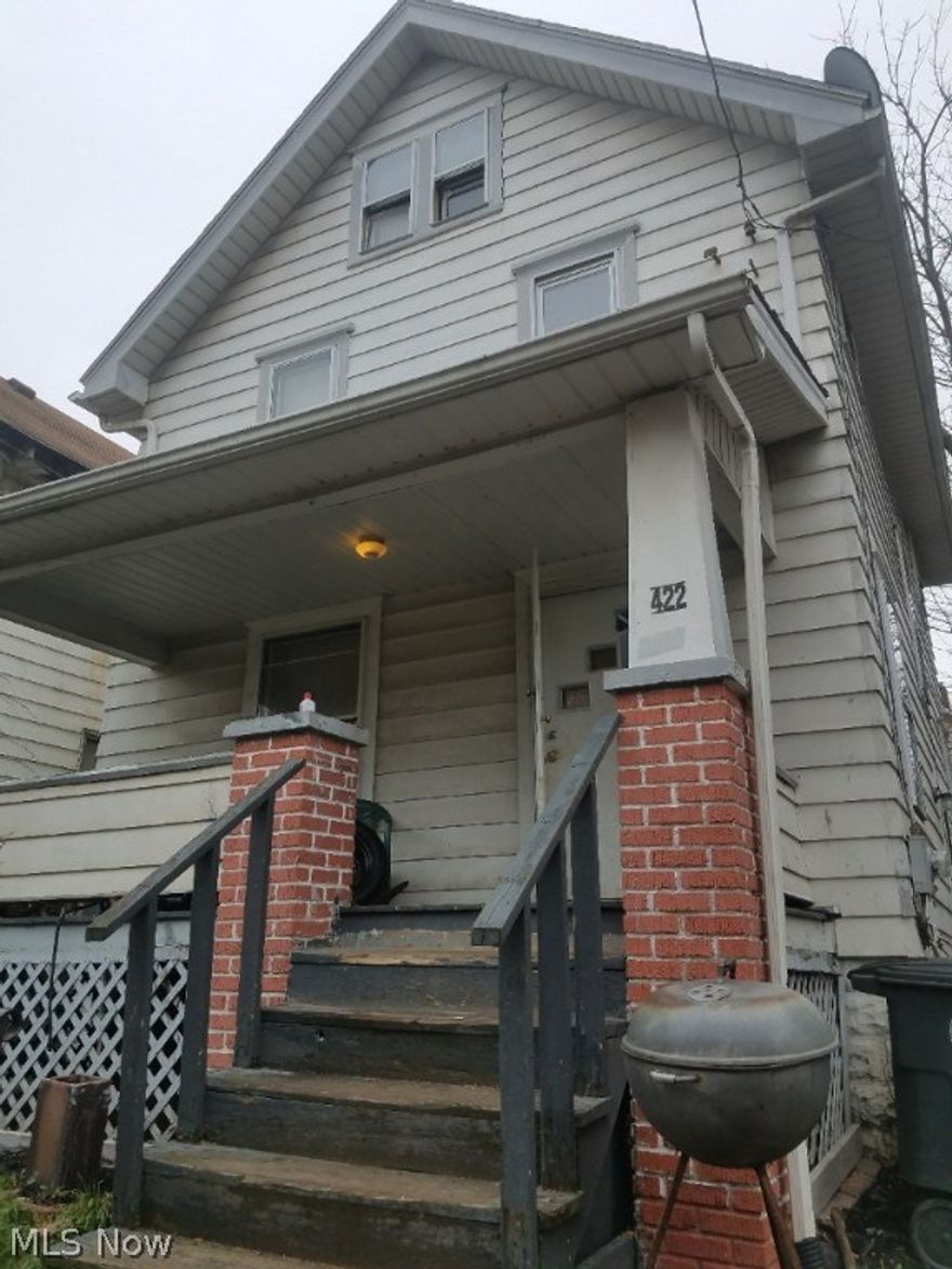 HANDY MAN SPECIAL- START YOUR PORTFOLIO NOW! Some work needed but the upside is tremendous.  Priced to Sell Fast!  This 3 bedroom 1 bath colonial just needs some attention and a good owner. A great portfolio builder!  Property Sold As Is. Schedule your private showing now.