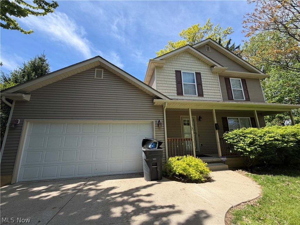 Photo of 1504 White Avenue, Akron, OH 44307 (MLS # 5209493)