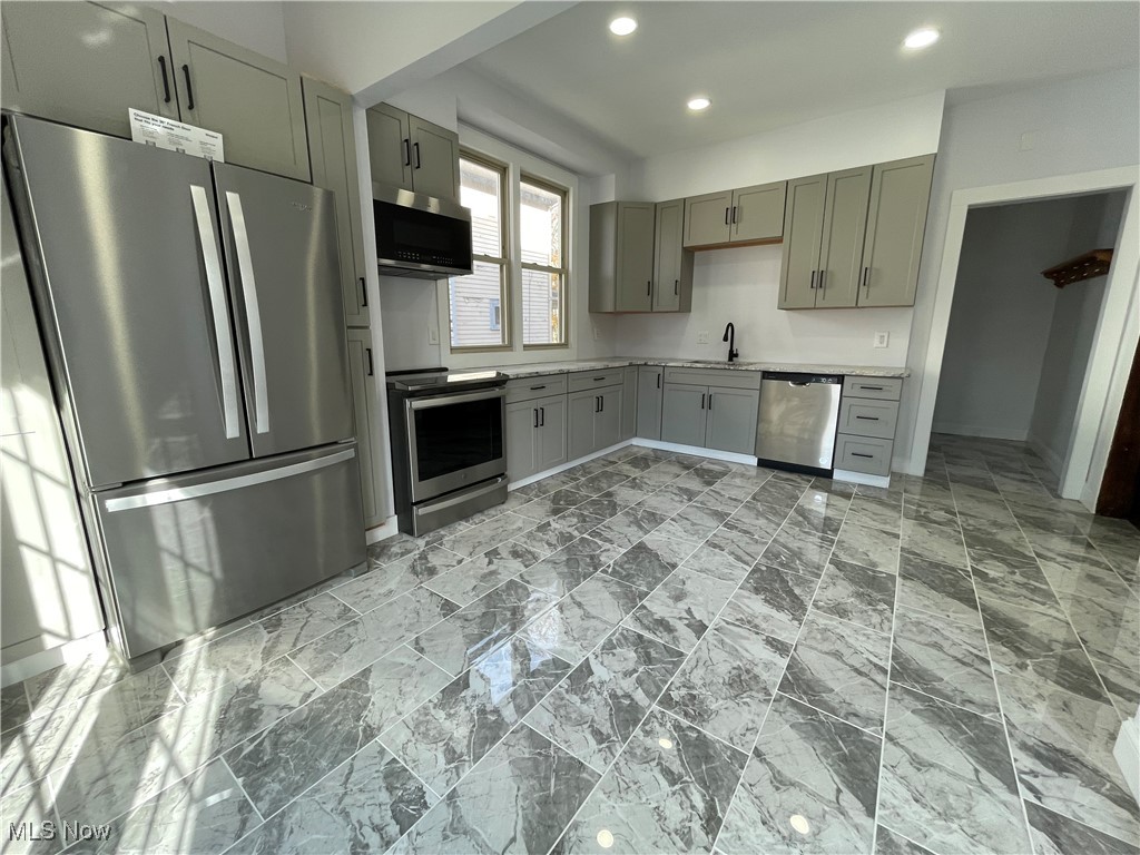 West Blvd - Residential