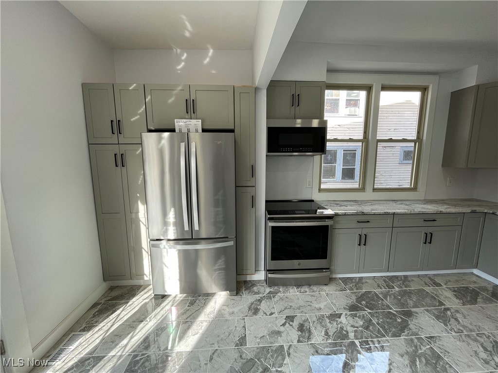 West Blvd - Residential