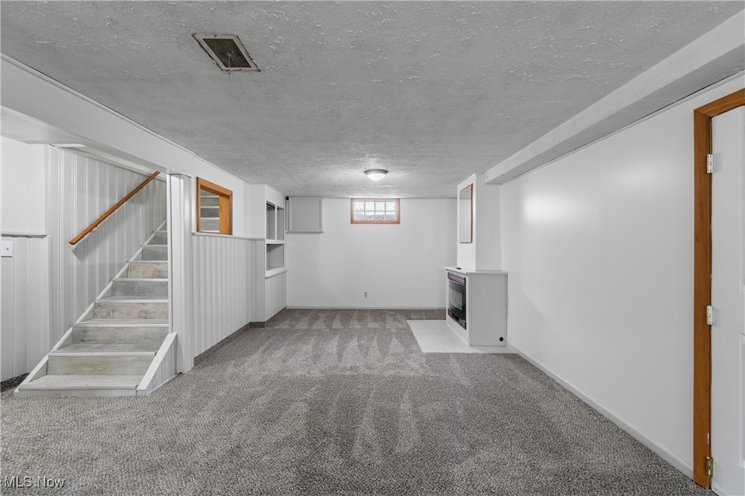 Seventh Street Nw & Whipple Ro - Residential