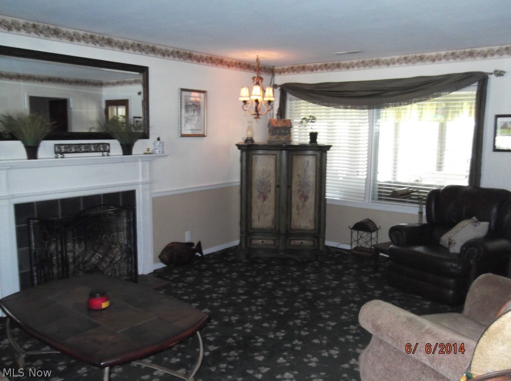 Kew Gardens 03 - Residential