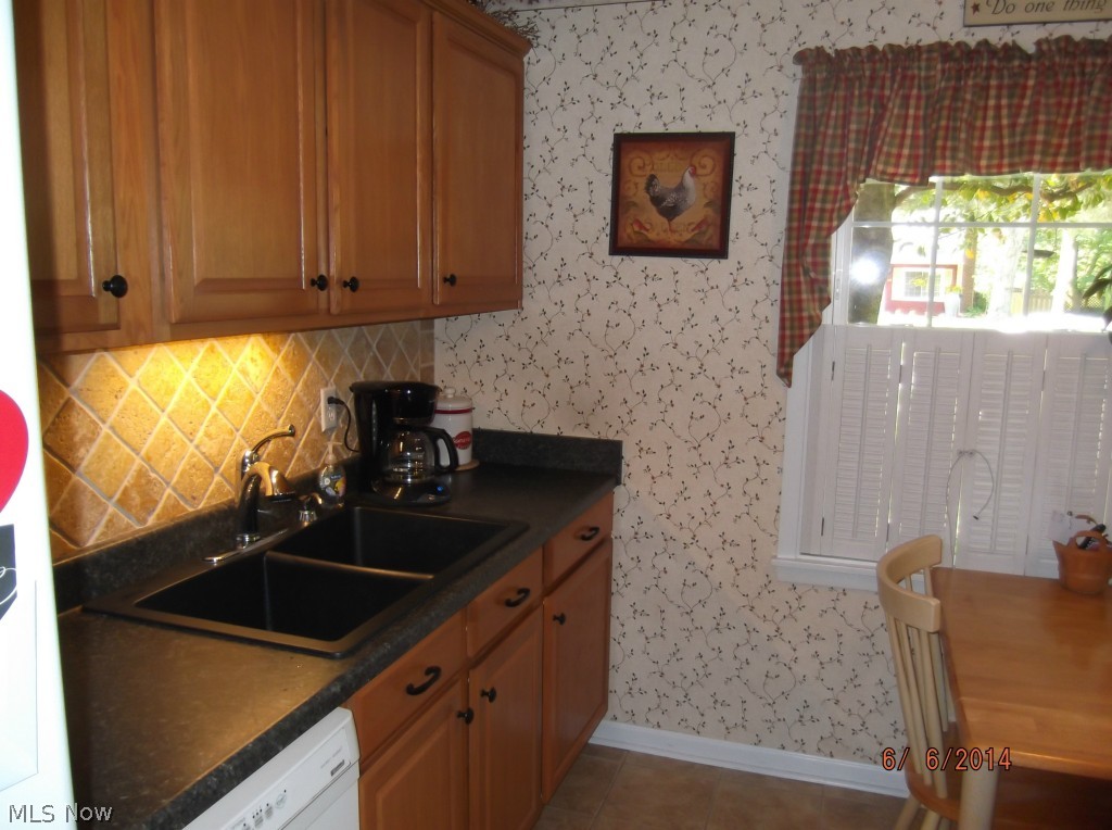 Kew Gardens 03 - Residential