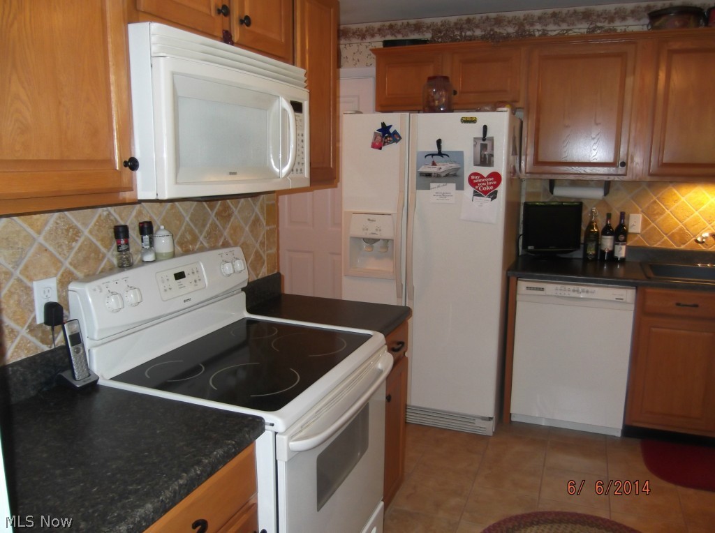 Kew Gardens 03 - Residential