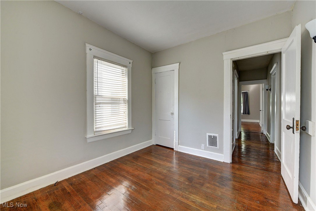 Henry Grombachers - Residential Income