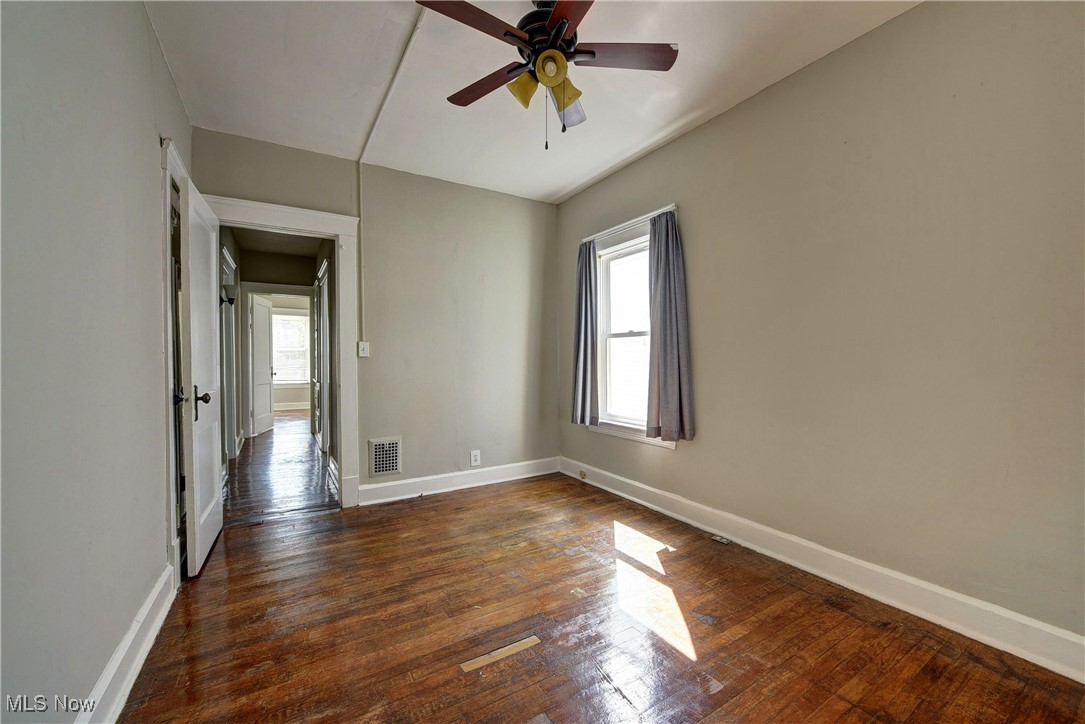 Henry Grombachers - Residential Income