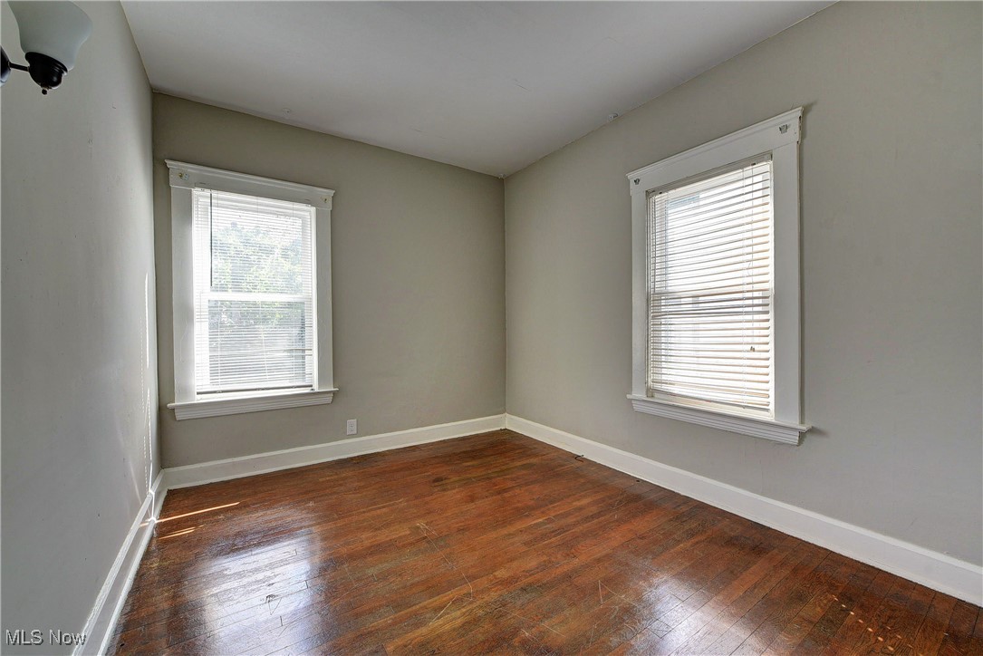 Henry Grombachers - Residential Income