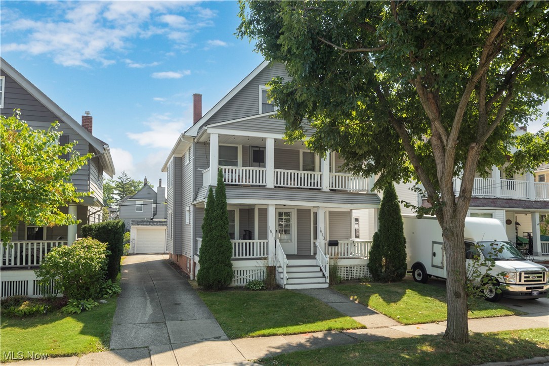 Henry Grombachers - Residential Income