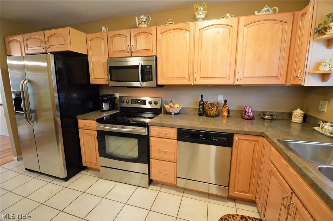 Buntingtree Condo - Residential