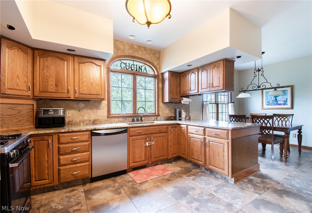 City/Canfield - Residential