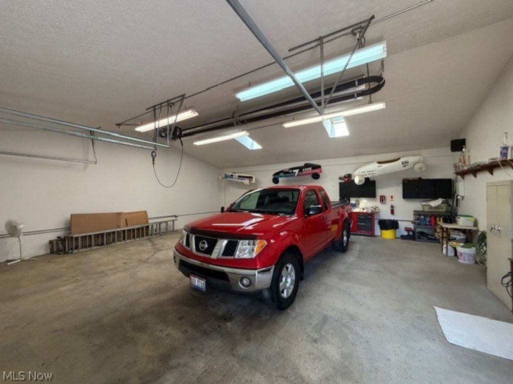 Photo of 1821 Whipple Avenue NW, Canton, OH 44708 (MLS # 5199999)