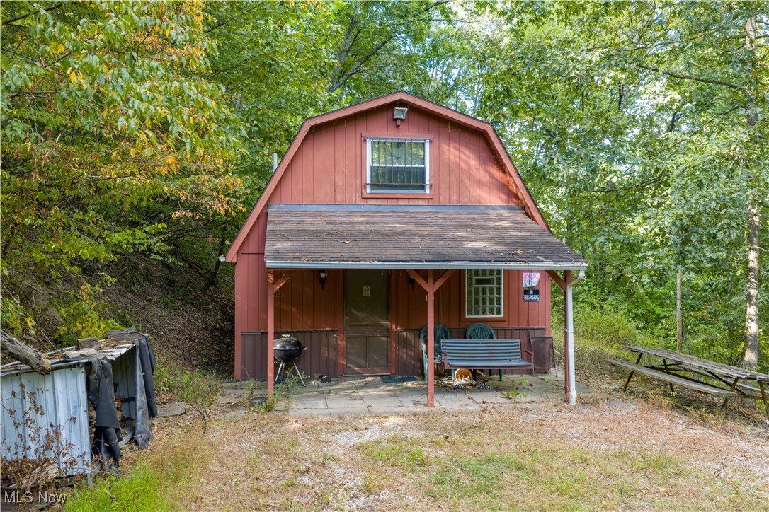 868 Township Road 278