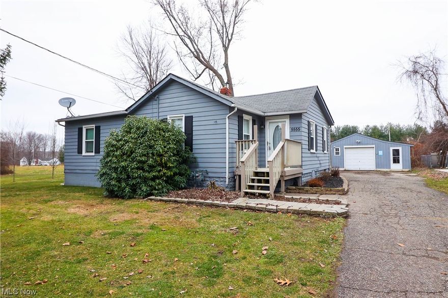 Welcome to this cute and cozy 3-bedroom ranch in desirable Mentor, Ohio.  This home is on a quiet and remote street just off Lakeshore.  5555 Francis has it all in terms of location, the schools are just minutes away.  Community Parks and Pools and other amenities such as golf courses and Headlines Beach are just a short drive away.  The deck and the backyard are the perfect spot to settle in and unwind with family and friends.  The seller has paid to have a new roof installed (updated 1/25)! Schedule your showing today!