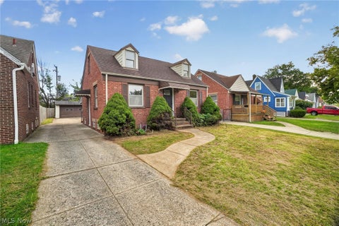 Tiny photo for 13517 Saint James Avenue, Cleveland, OH 44135 (MLS # 5246018)