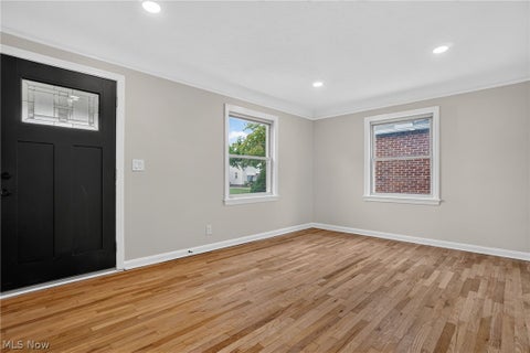 Tiny photo for 13517 Saint James Avenue, Cleveland, OH 44135 (MLS # 5246018)