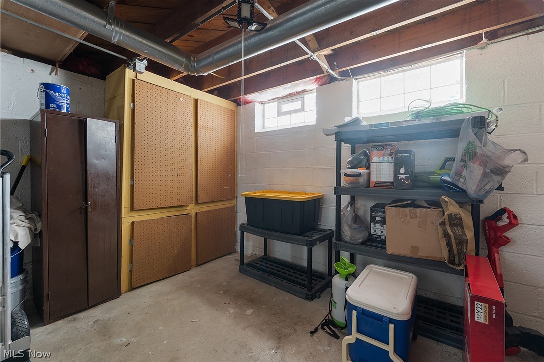 H A Stahl Props Cos Ridgewood - Residential