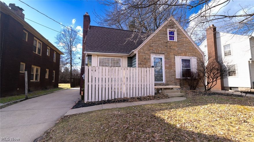 Charming Cape Cod You’ll Fall in Love With! Perfect for a first-time buyer or savvy investor, this move-in-ready three-bedroom beauty is packed with character and updates. Step inside to discover gleaming hardwood floors, a stylish updated big kitchen perfect to cook those beautiful meals!, and a flexible layout with two bedrooms and a fully renovated bath on the main level. The finished attic steals the show—an incredible bonus space already wired for surround sound, ideal for a media room, office, or retreat. Enjoy cozy nights by the wood-burning fireplace and outdoor entertaining in the fenced backyard offering privacy and room to relax. Major updates provide peace of mind, including electrical improvements (2008), refinished hardwoods (2009), roof and most windows (2010), kitchen renovation (2014), and a beautifully updated bathroom (2024). Convenient freeway access and just minutes from YSU make this location unbeatable. Move fast—this one won’t last! MOVE IN CONDITION & AVAILABLE IMMEDIATELY for Possession!
