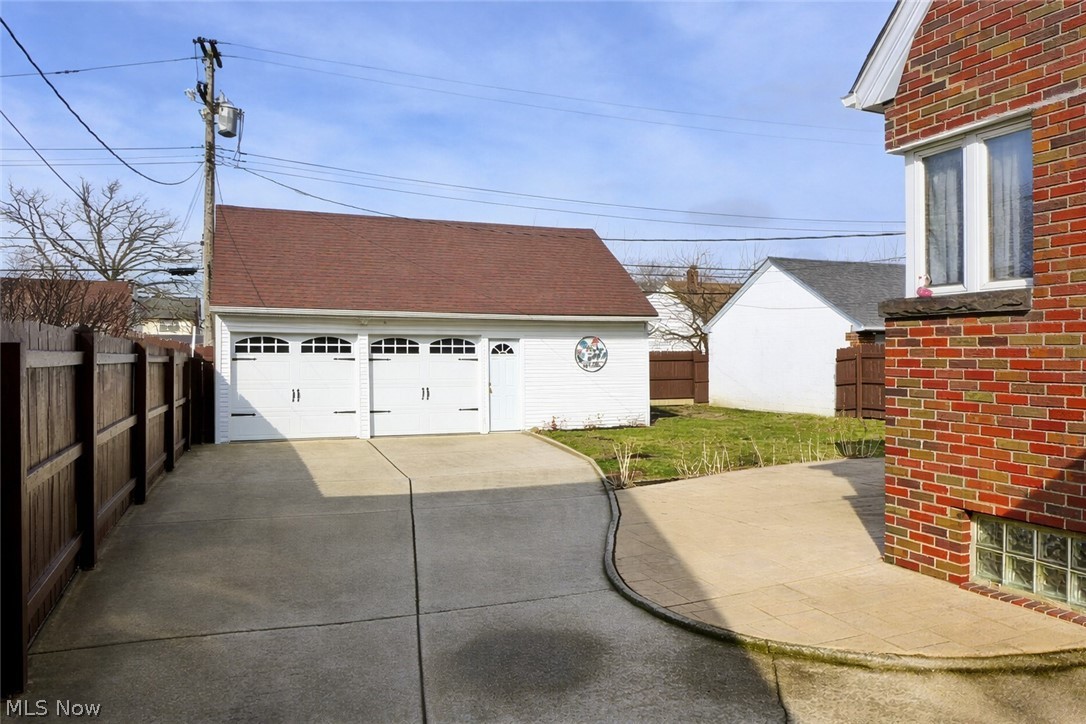 Ridgewood 06 - Residential