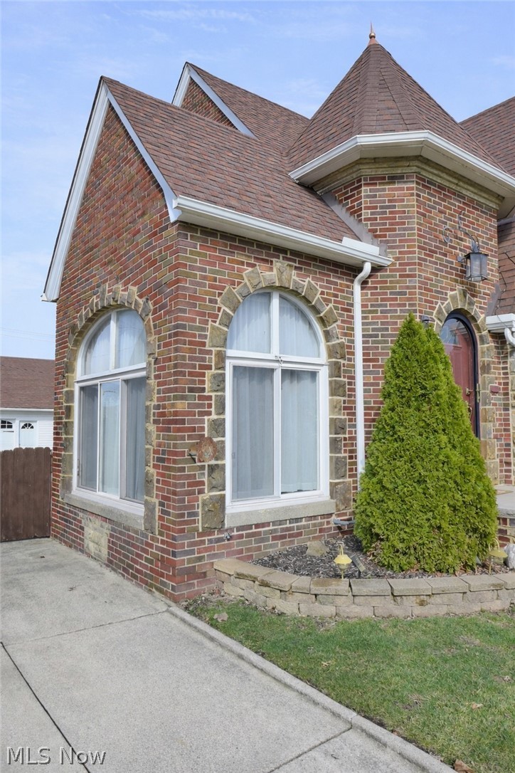 Ridgewood 06 - Residential