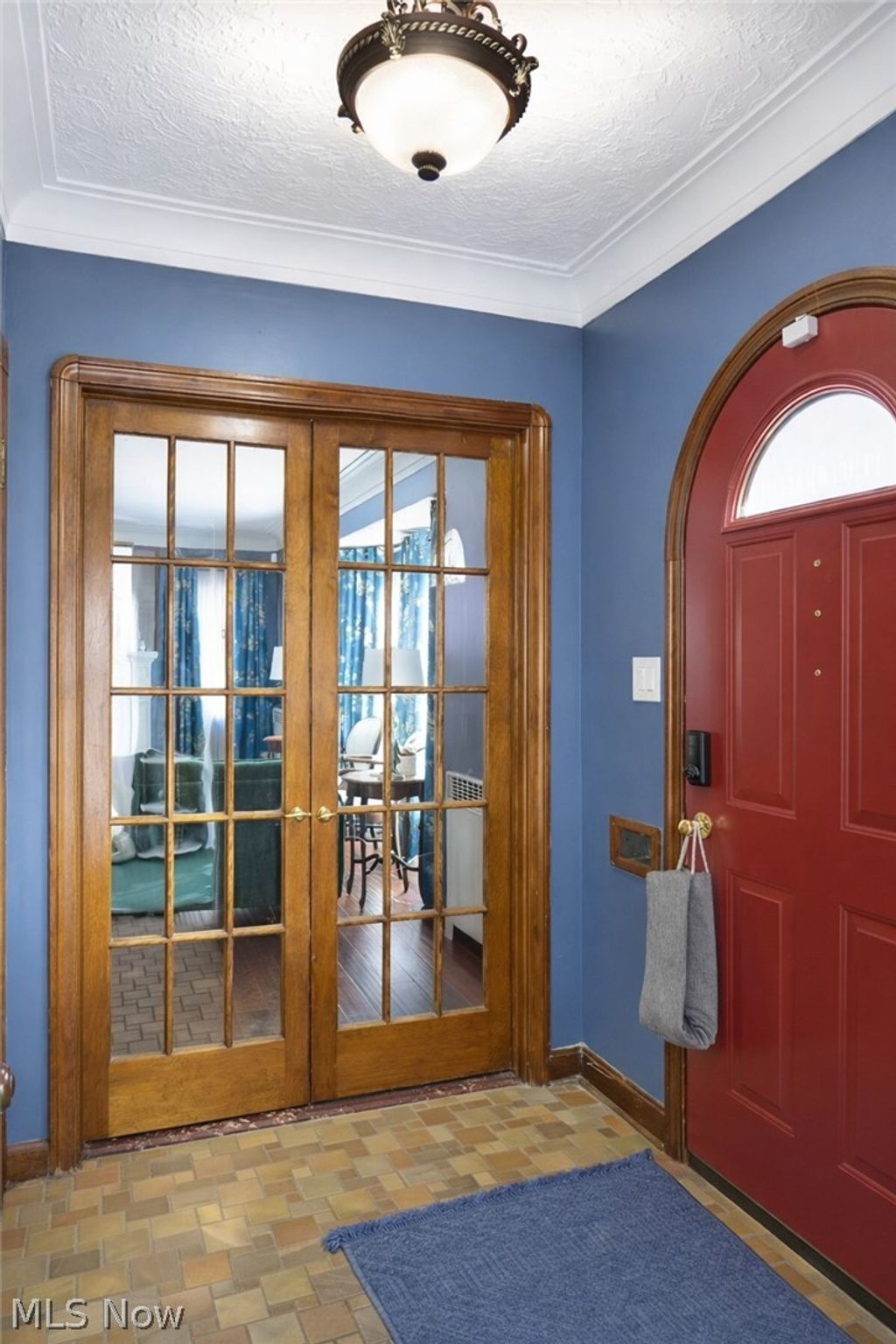 Photo of 6808 Southington Drive, Parma, OH 44129 (MLS # 5190998)