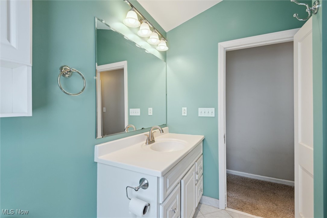 17409 Tarrymore Road, Cleveland, Ohio image 27