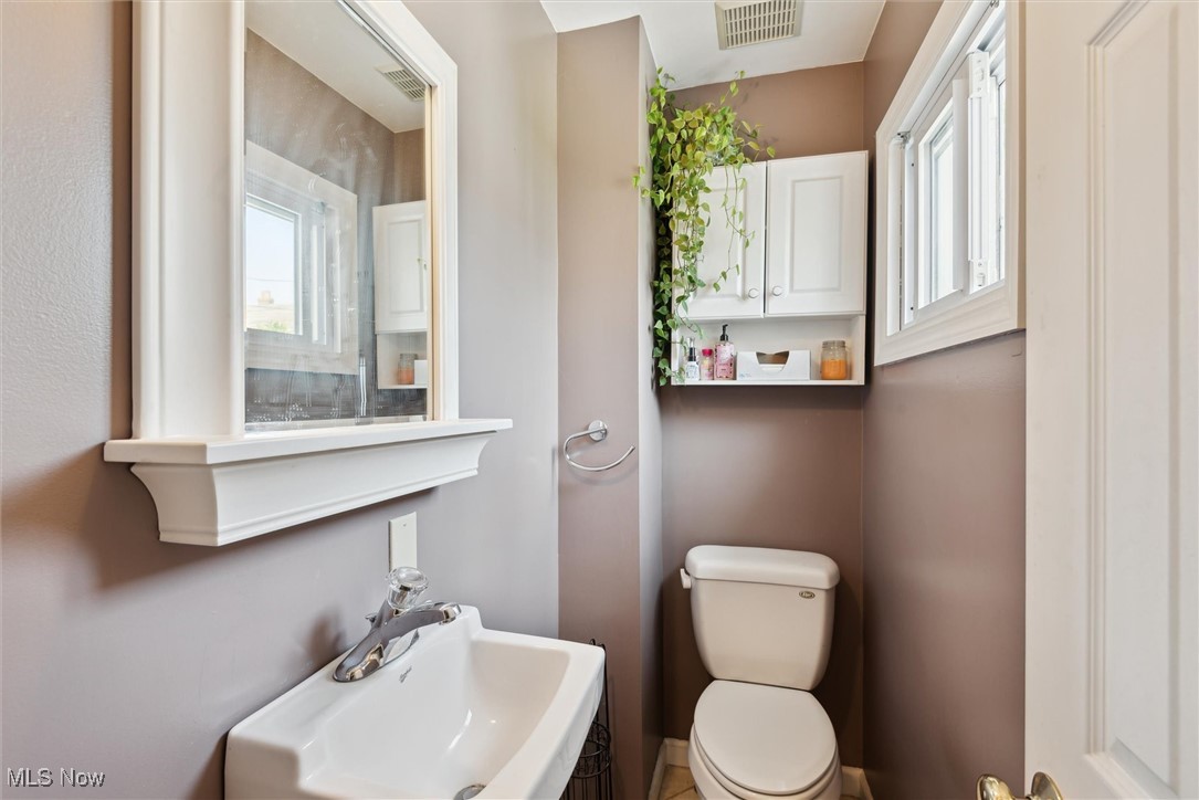 17409 Tarrymore Road, Cleveland, Ohio image 21