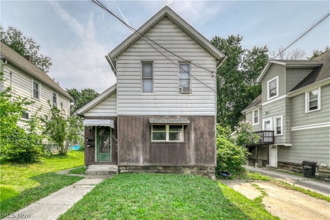 Multifamily For Sale - 503 Sumner Street<br/> Summit County, Akron, OH 44304