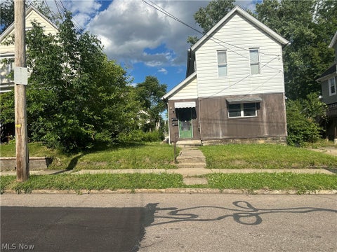 Multifamily For Sale - 503 Sumner Street<br/> Akron, OH 44304