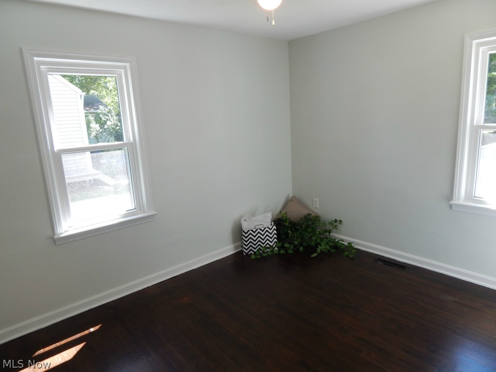 Leonard - Residential