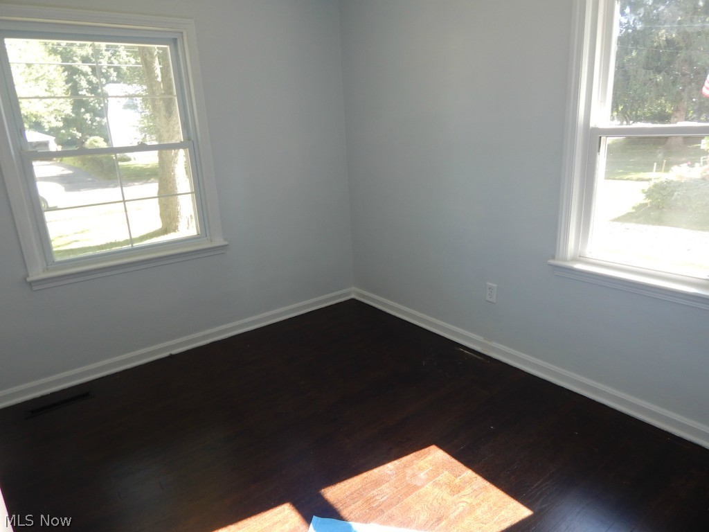 Leonard - Residential