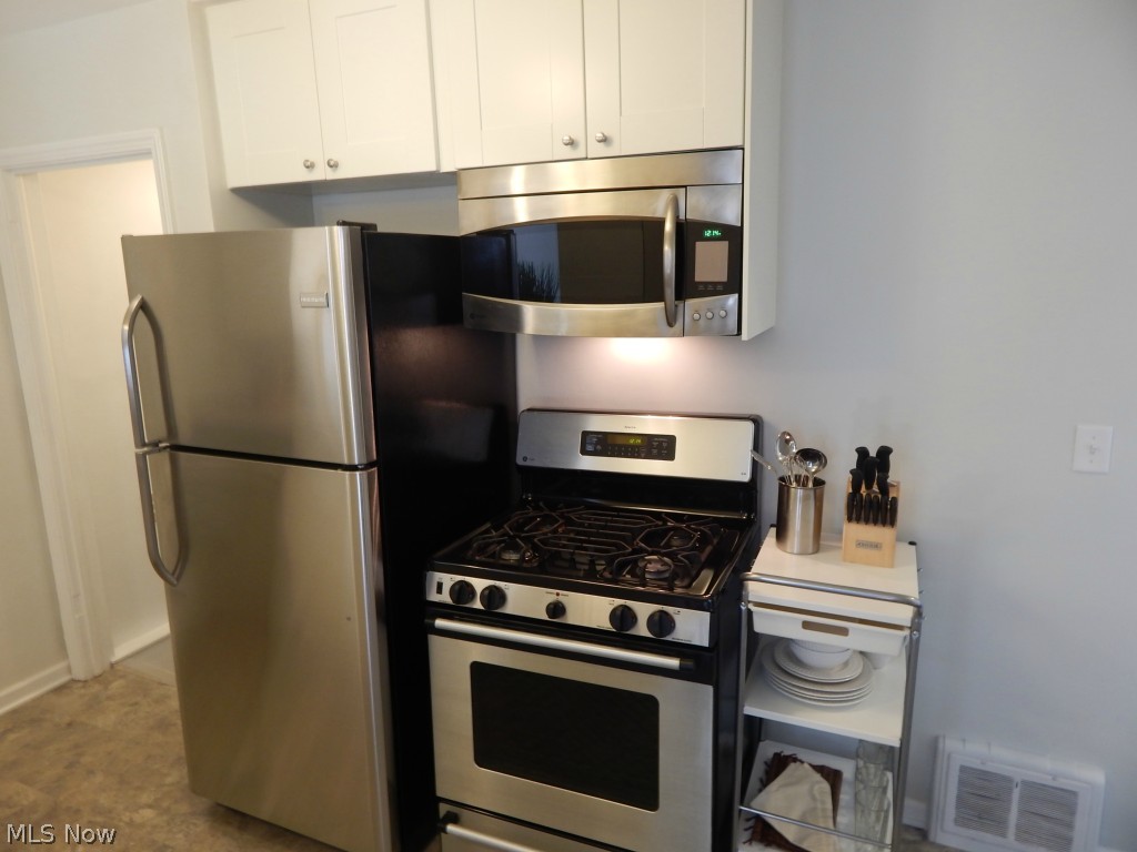 Leonard - Residential