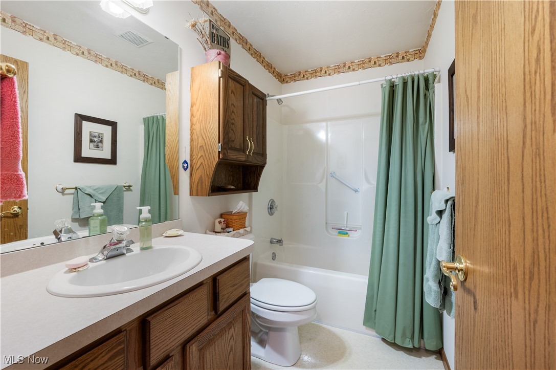 206 Blackstone Circle, Wadsworth, Ohio image 15