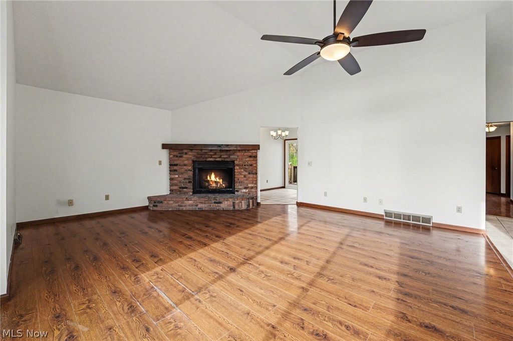 Photo of 9505 Green Valley Drive, Mentor, OH 44060 (MLS # 5202341)