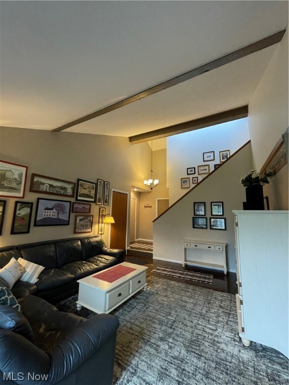 Windchimes On Summit - Residential
