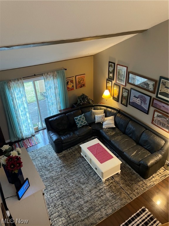 Windchimes On Summit - Residential