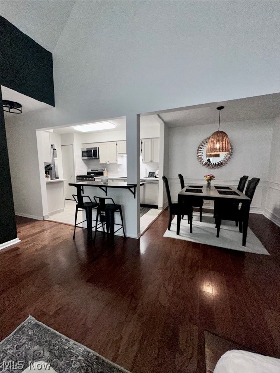 Village At Greenwood Condo - Residential