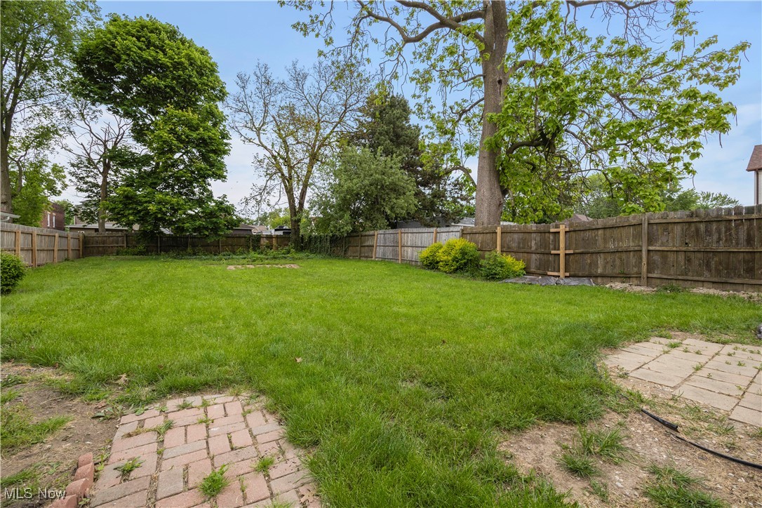 1138 W 6th Street, Lorain, Ohio image 39