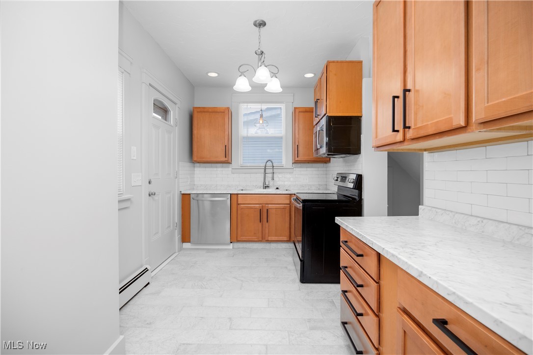 1138 W 6th Street, Lorain, Ohio image 17