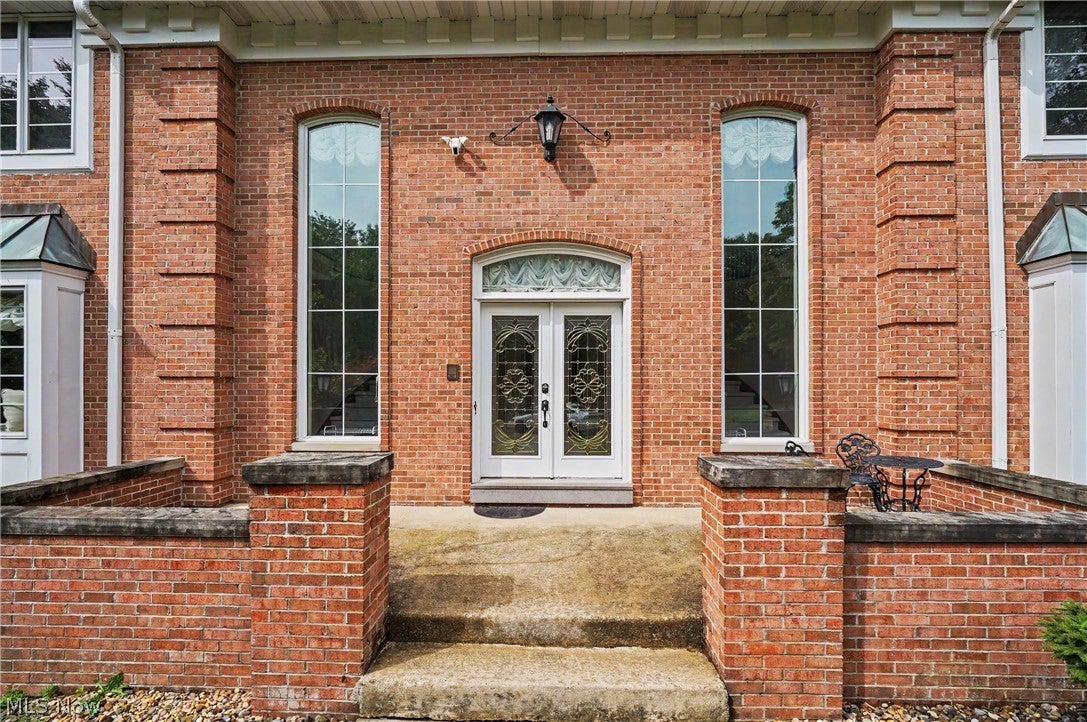 1295 Connecticut Woods Drive