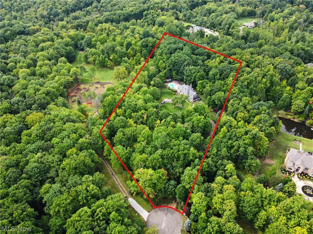 1295 Connecticut Woods Drive