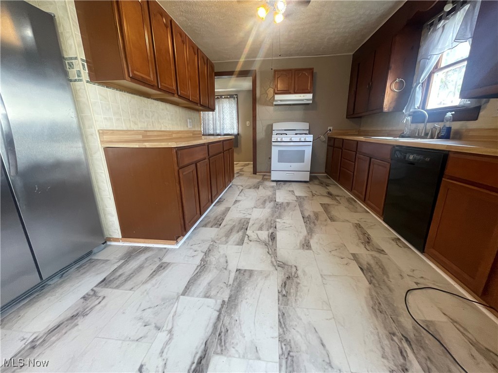 Sunrise Adn - Residential