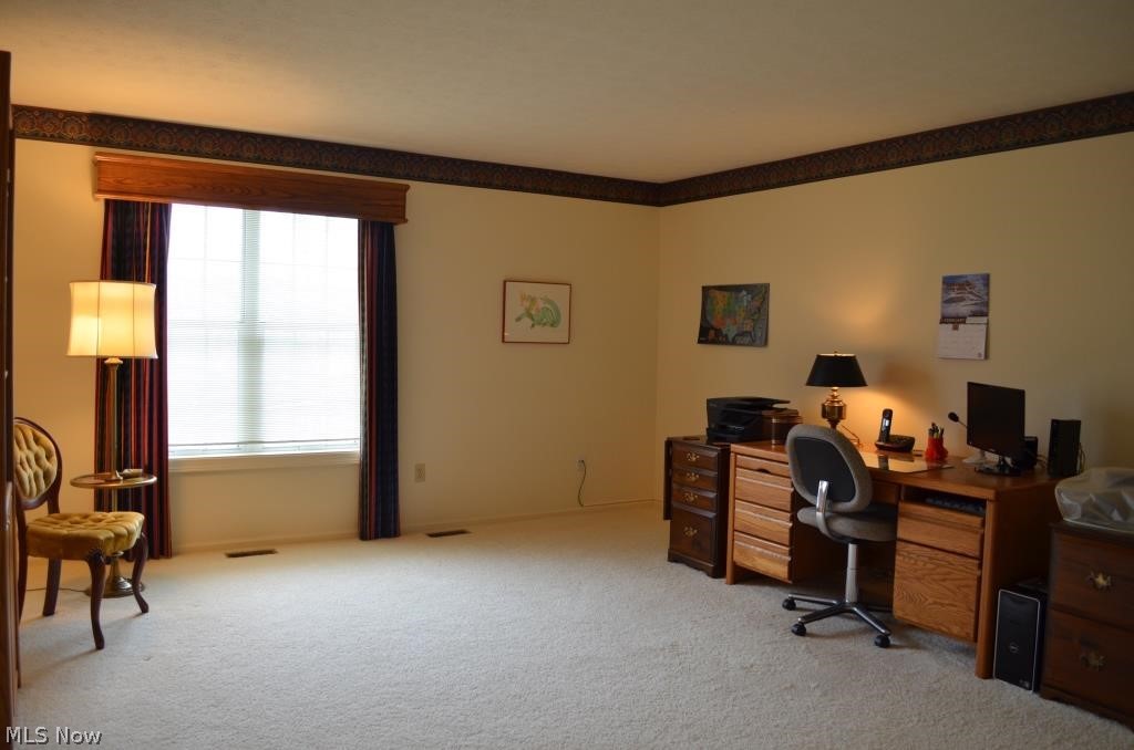 Shady Hollow Condo - Residential