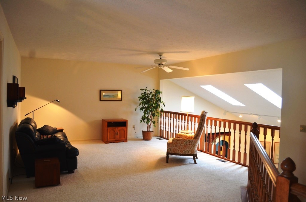 Shady Hollow Condo - Residential
