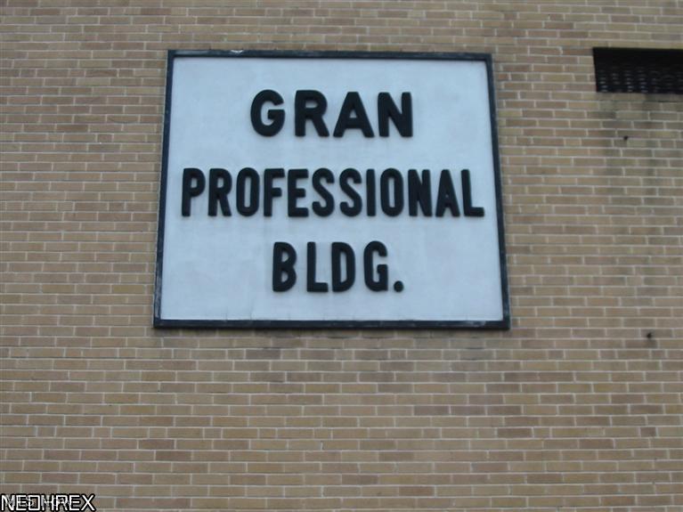 Gran Professional Building - Commercial Lease