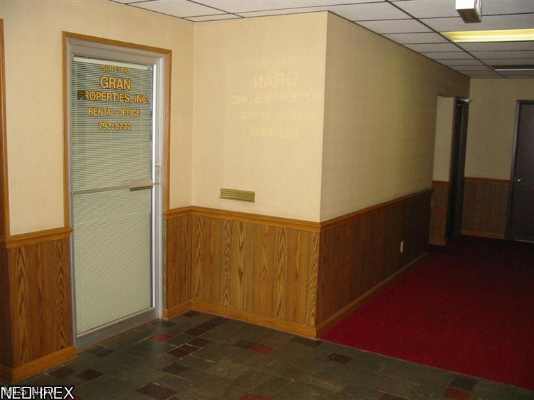 Gran Professional Building - Commercial Lease