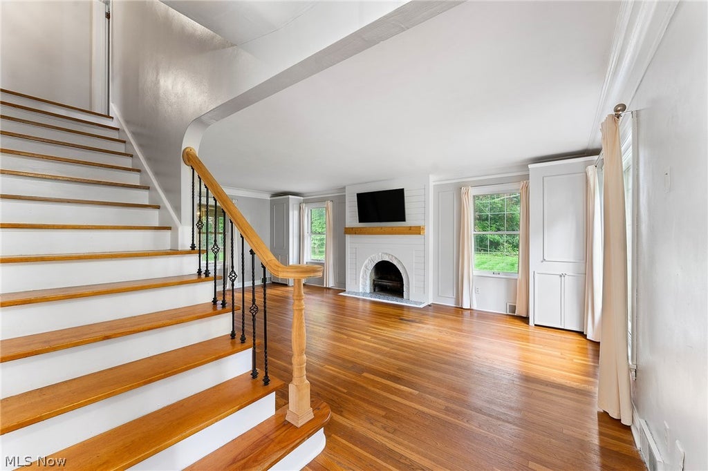 Photo of 124 Danbury Drive, Boardman, OH 44512 (MLS # 5220374)