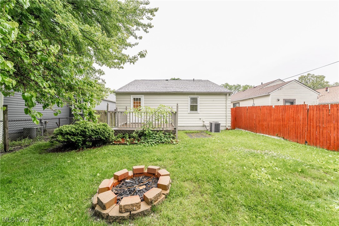 18600 Rockland Avenue, Cleveland, Ohio image 34