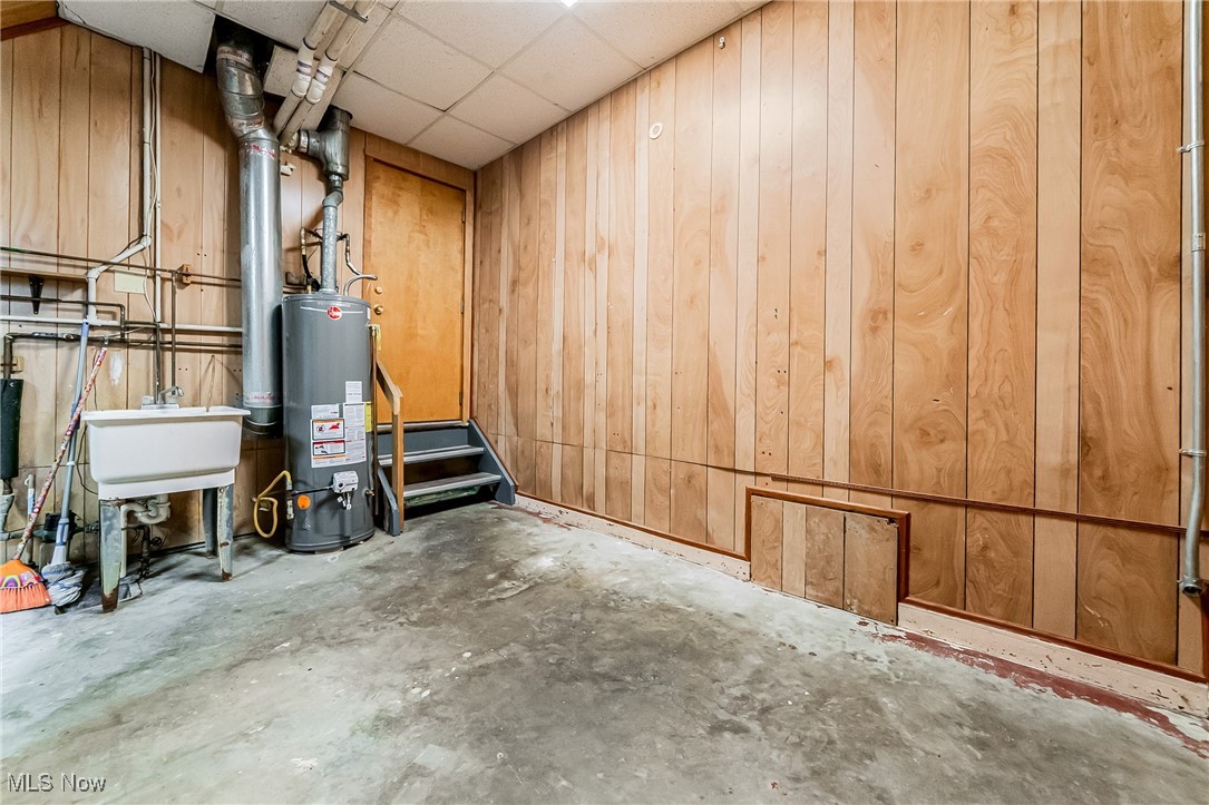 18600 Rockland Avenue, Cleveland, Ohio image 26